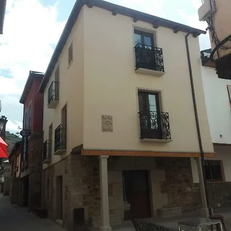 Nyaraló Casa Blanquita *